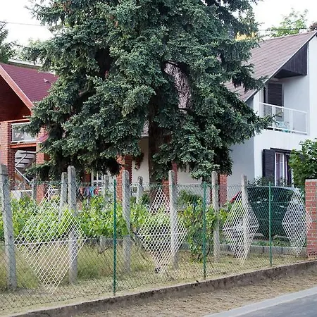Apartment Kincsem Apartman Badacsonytomaj