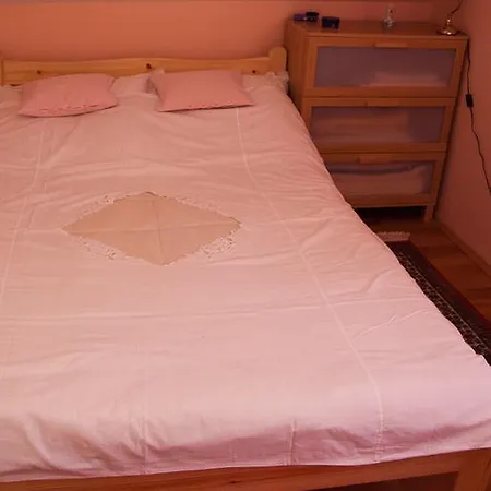 Apartman Kincsem Apartman *